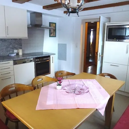 Casa de Férias Appartementhaus Bergfrieden Neustift im Stubaital